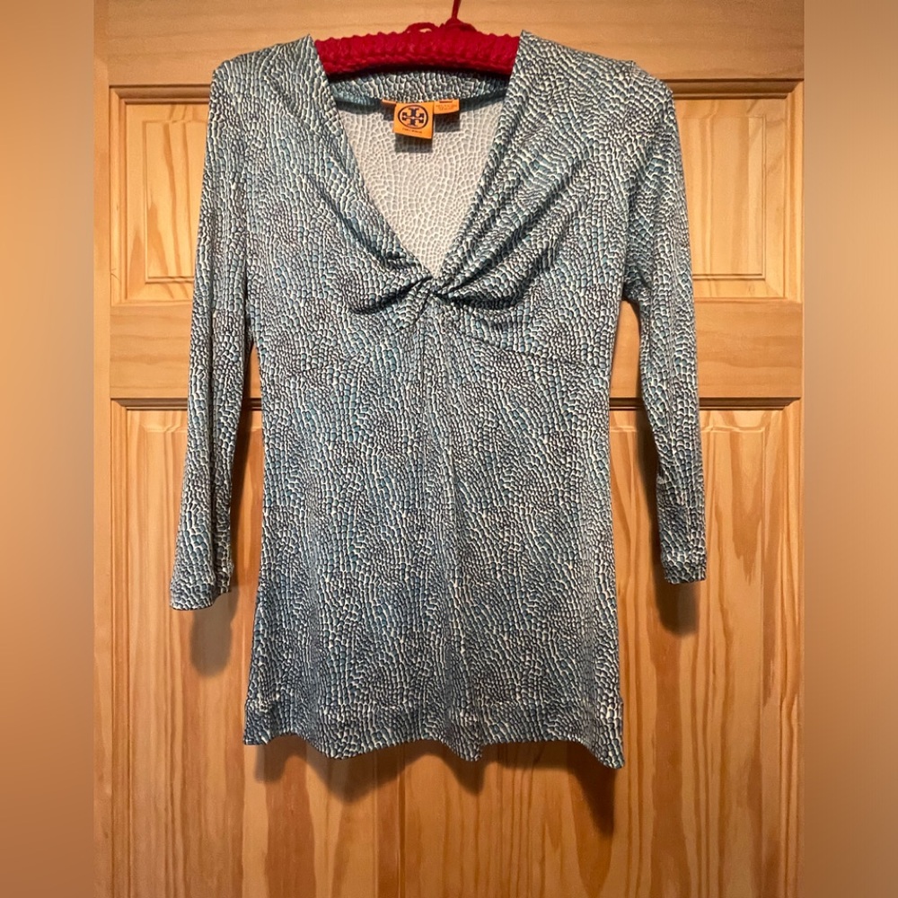 Tory Burch Ann Sophie Blue Snake Print Silk Knit Top  Sz S